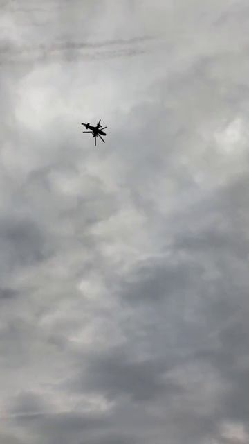 Боевой вертолет Ка-52 армейской авиации ВКС России работает по позициям боевиков киевского режим...