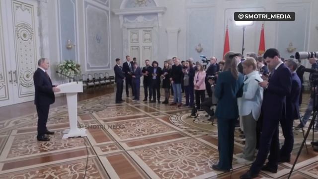Сами скоро сдохнут, а нас хоронят — Путин о попытках Запада «похоронить» экономику России.