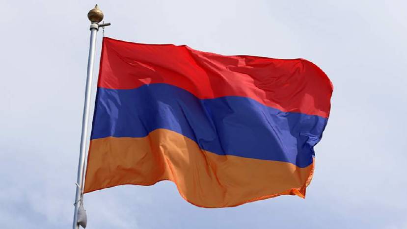 Архиепископ Аджапахян отказался выдвигаться на пост премьер-министра Армении