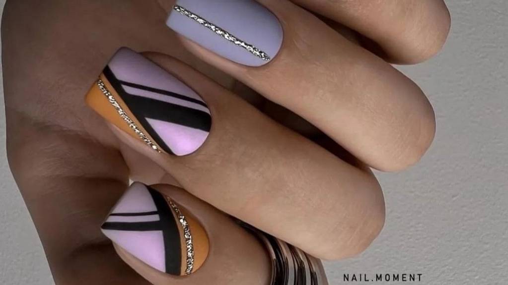 Nail Art 1Красивый повседневный маникюр
