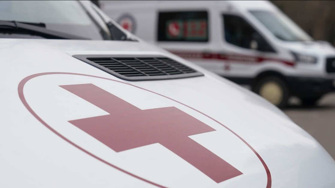 Пять человек погибли в ДТП с грузовиком и легковушками в ЯНАО