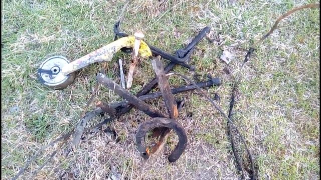 Пруд и Поисковый Магнит. Что можно найти в саду. Magnet Fishing. Search Magnet