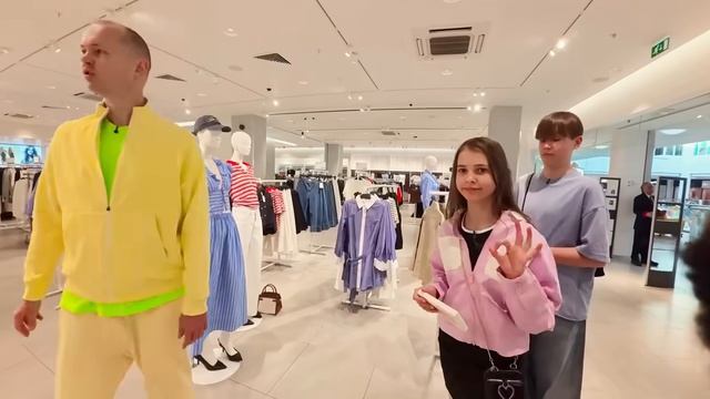 Мистер Макс Нарисуй Лого по памяти
