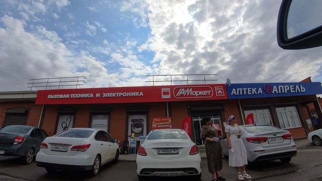 Сальск Коломийцева. Рынок, Сальский хлеб и прочие магазины
