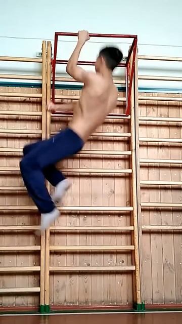 7 one arm pull ups