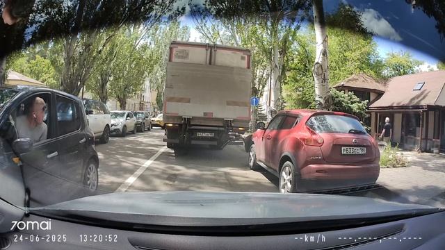 24.06.2025 совершил ДТП и уехал с места происшествия😡