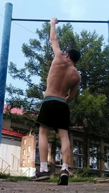 2 one arm pull ups (1 right arm, 1 left arm)
