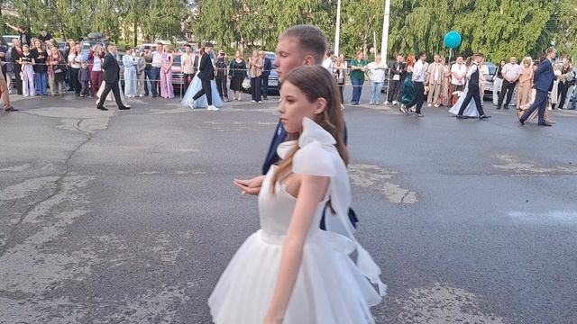 Вальс выпускников 2025.mp4