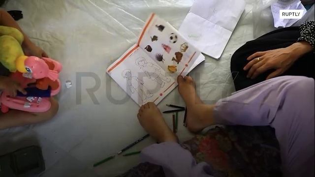 «Хочу помогать другим»: 10-летняя девочка из Газы лишилась рук в результате израильского авиаудара