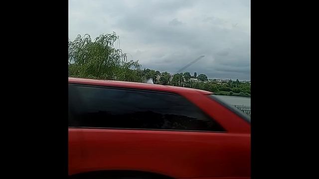 Едем в парк 🏞️. Фонтан в озере? 💧 Когда выходят мои видео? 🎥