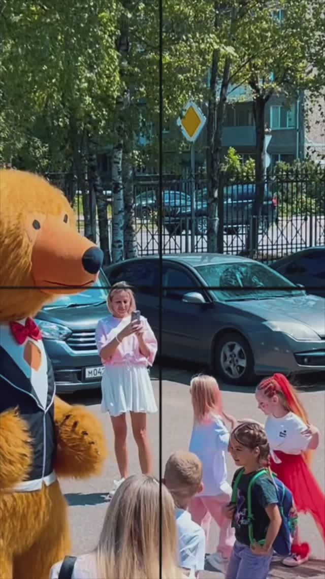 Приехали с Милой на отчетный концерт