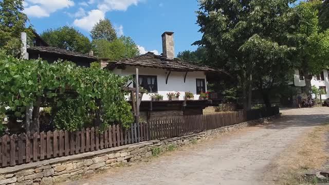 Боженците — село в Болгарии 2021г.