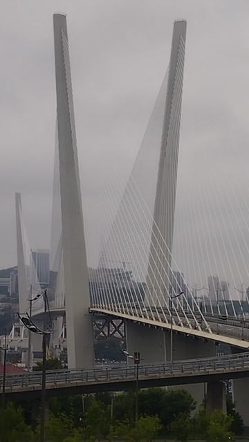 Золотой Мост