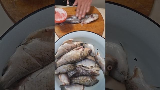 закоптили карасей, съели за 2 минуты
