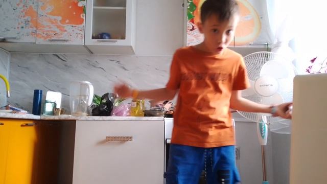 клип на два подписчика