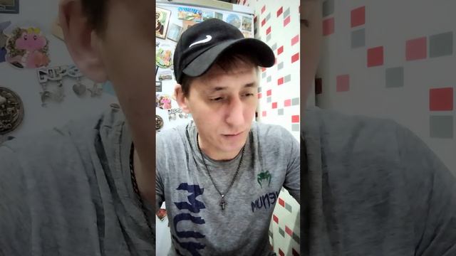 Почему девушки зовут в Театр на первом свидании?