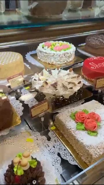 VID-20241212-WA0036.mp4 Москва. Гастроном номер один. Вкусняшка моего детства ❤️❤️❤️
