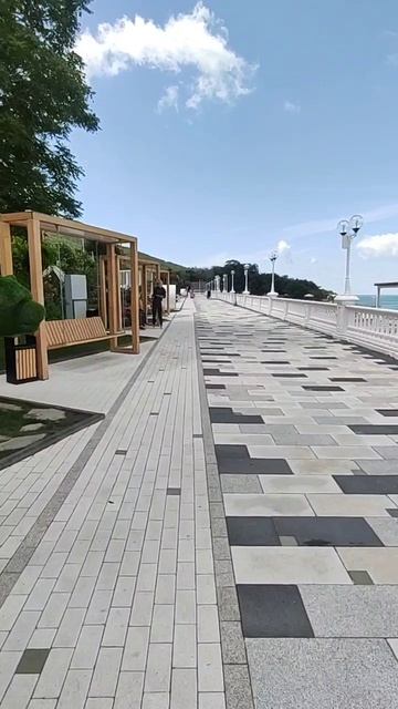 Оазис на набережной в Кабардинке