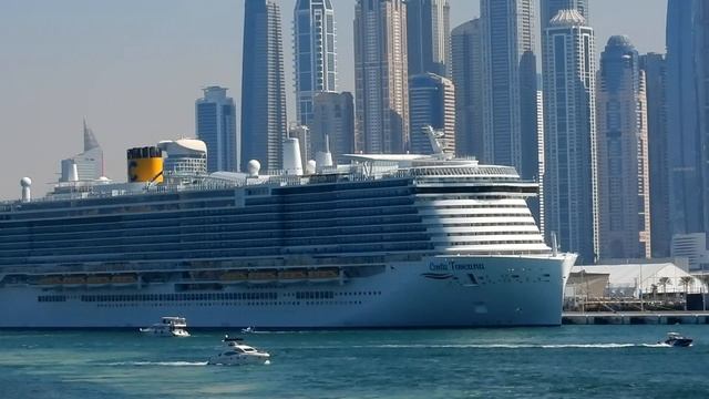 Costa Toscana в Дубае