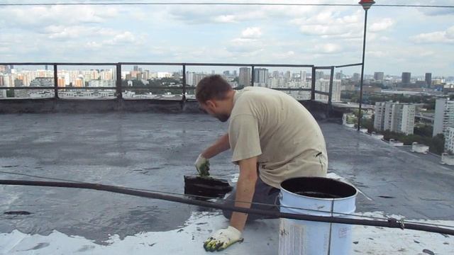 Герметизация кровли. Нанесение финишного слоя.