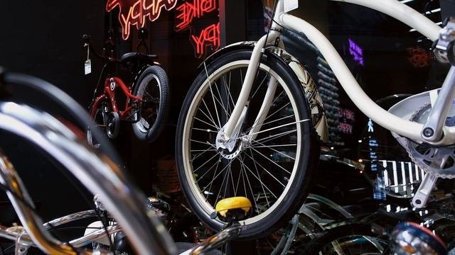 Electra Bicycle Company In Dubai Flagship Store Grand Opening!