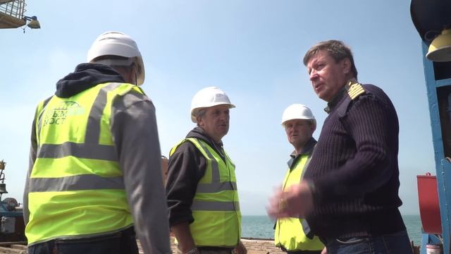 Подьем самолета со дна Керченского пролива. Видео инфоцентра  Крымский мост