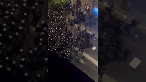 29-06-2025 ⚡️Сербские СМИ публикуют кадры с митингов, проходящих в данный момент в центре города.