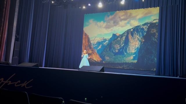 Морокова София 8 лет
Мир без войны(Е.Комар/Е.Орлов)