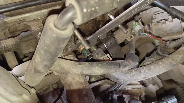 Замена Датчика Охлаждающей жидкости Джили Эмгранд Ес7