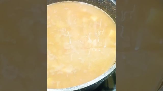 Похлебка из зеленой чечевицы с картофелем
