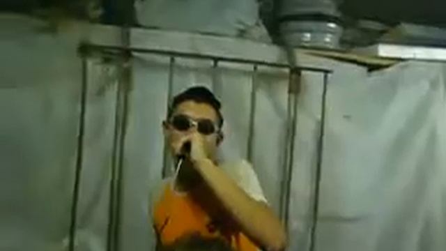 Гаражный рок из начала 2000х. Смотреть до конца))