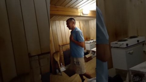 Внезапный приезд жены! Сюрприз мужу!