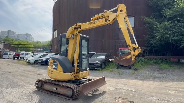 Экскаватор Komatsu PC38UU-5