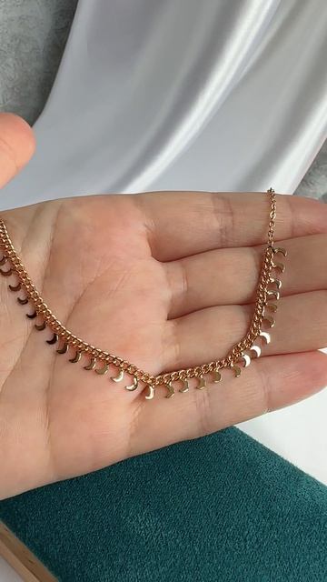 Колье-цепочка с подвесками-месяцами от Xuping Jewelry