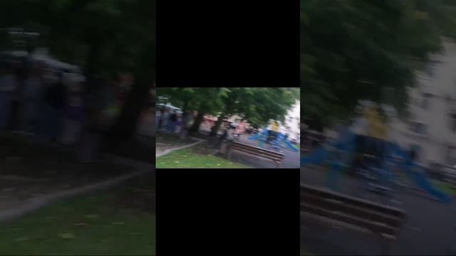 НЕОДЫКВАТНЫЕ ШКОЛЬНИЦЫ