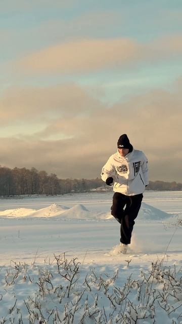 TUTORIAL SLICK BACK SLICK BACK in the snow
#slickback