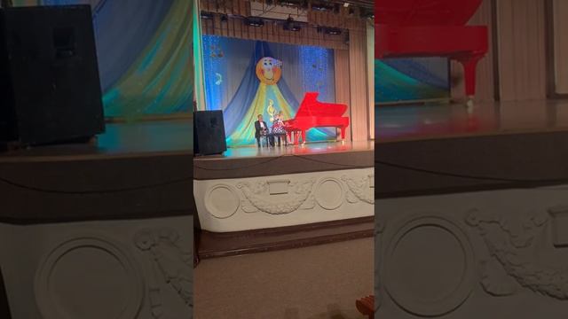 2023год ансамбль "Одноклассницы"  конкурс "Солнечные зайчики"