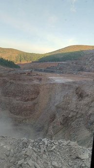 утро в карьере