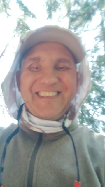 Нам Ваши сосиски по.....