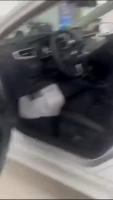 ToyotaCorollaHybridEliteEdition.mp4