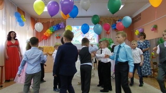 Вальс дошколят...