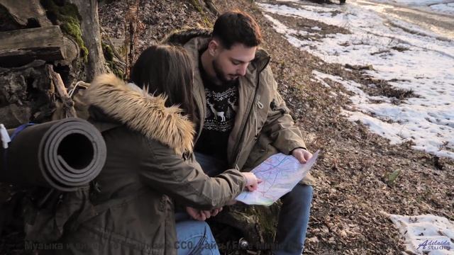 Картинка разгорается ярче, если включить этот трек - Robot Park -- Podington Bear -- Haplessly Happy