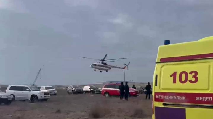 В Азербайджане выразили протест послу РФ из-за расследования крушения самолета
