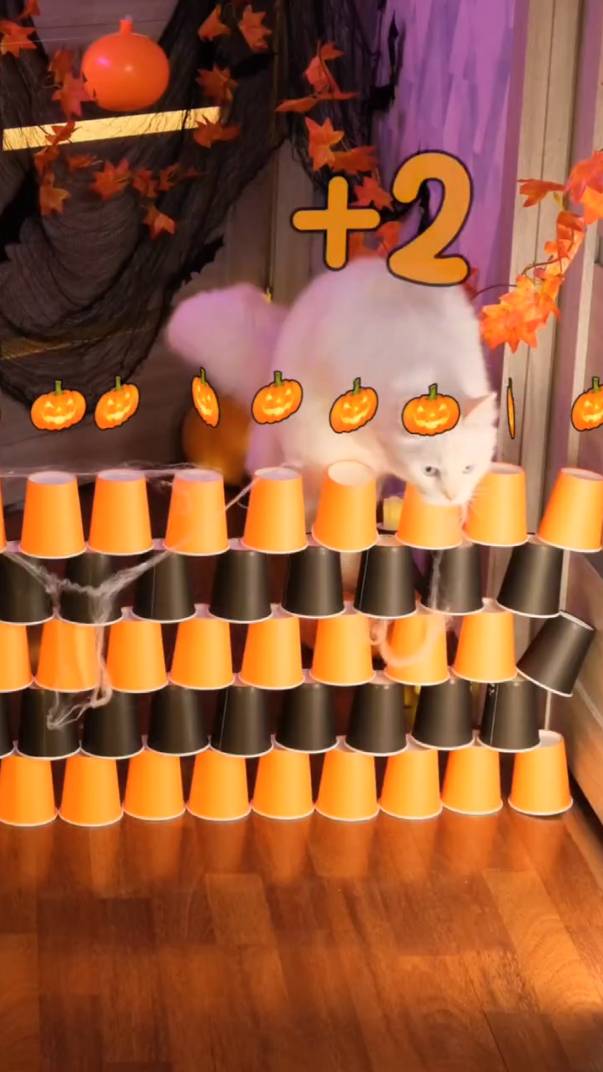 Стаканчики атакуют!