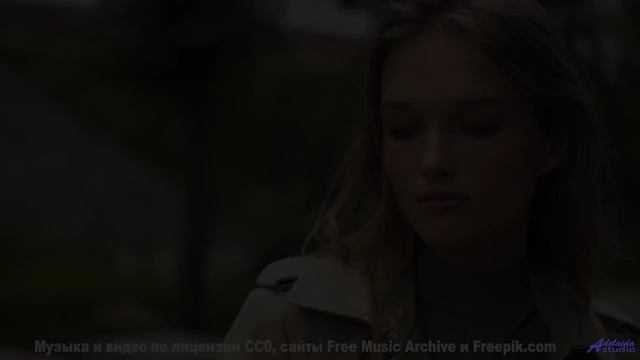 Музыка разбивает тревогу на осколки под эти виды - Quiet Houses -- HoliznaCC0 -- Only In The Milky W