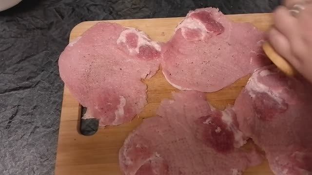 Как приготовить отбивные в кляре