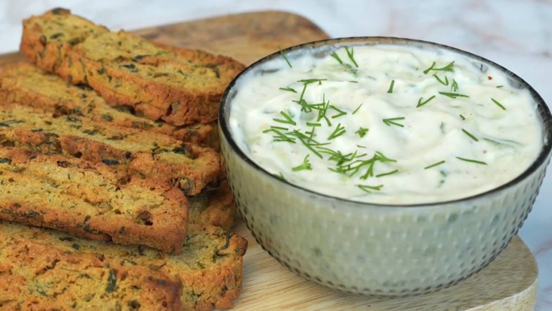 Эта закуска из нута лучше крекеров и чипсов! Так просто и вкусно!