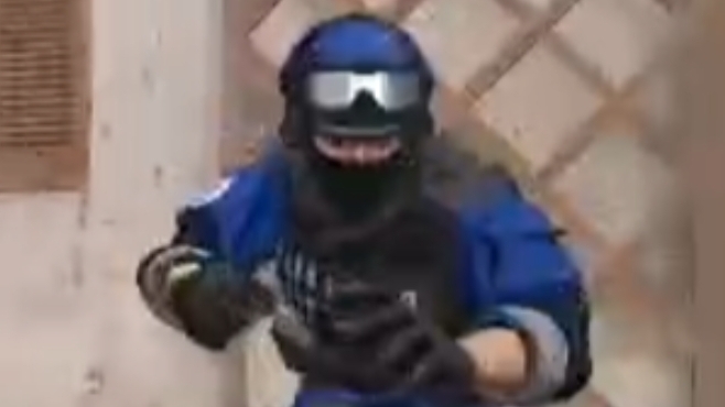 Standoff 2