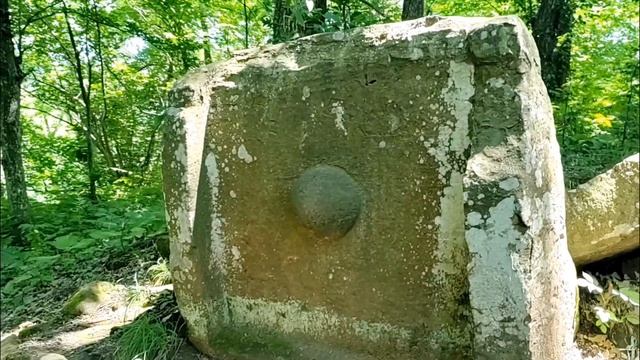 Краснодарский край. Туапсе. Дольмены