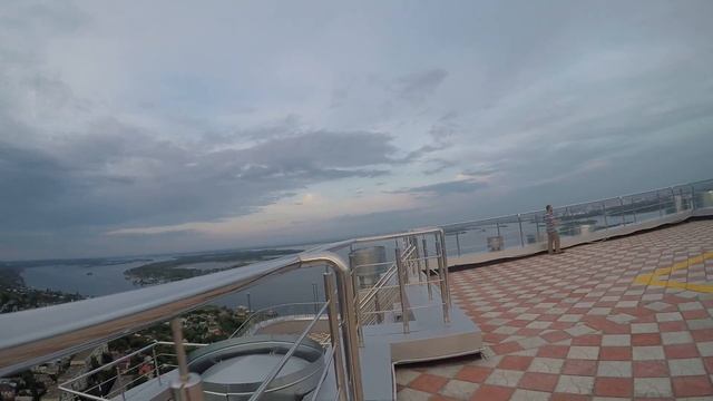 На саратовском небоскрёбе "Елена"